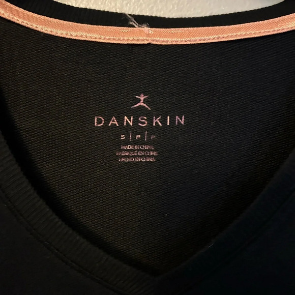 Danskin shirt - black long sleeve cross hem soft athleisure NWT - Picture 2 of 7